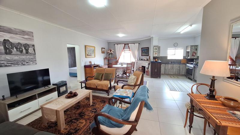 2 Bedroom Property for Sale in Die Eiland Western Cape